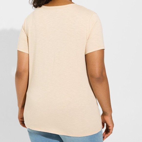 ❤️NWT VINTAGE TORRID TEE - SKULL FLORAL EMBROIDERED GRAPHIC SUPER SOFT - PLUS - Picture 3 of 10